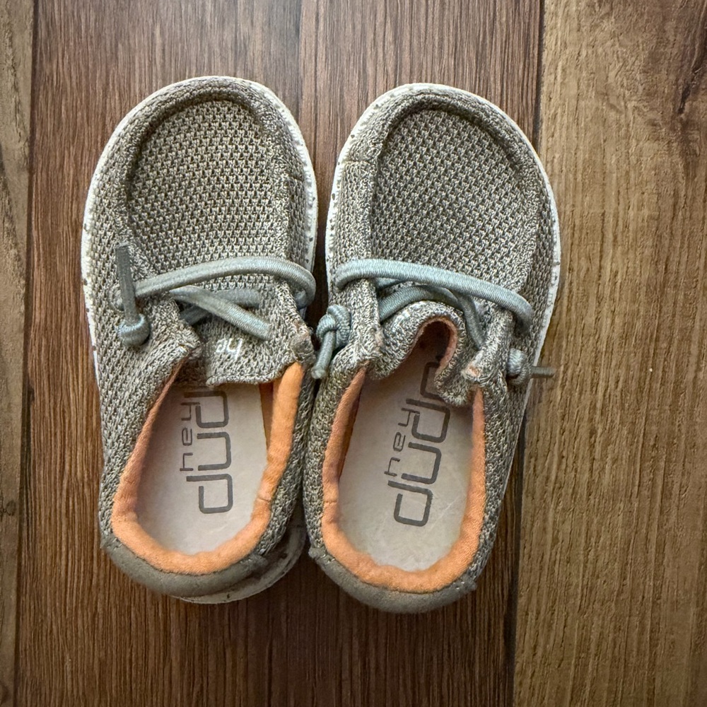 Hey Dude Kids Moccasins - Tan and Orange